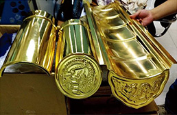 屋頂(ding)鋁瓦(wa)