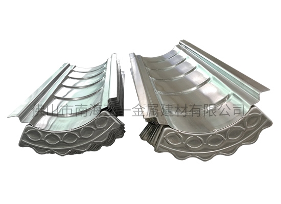 光身料(liao)鋁(lv)瓦